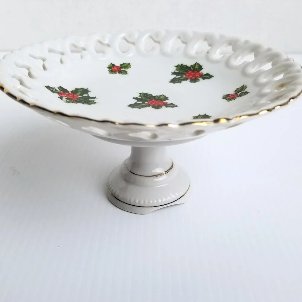 Vintage Lefton Holly Christmas Porcelain Compote Gold Trim Pedestal Japan 7956